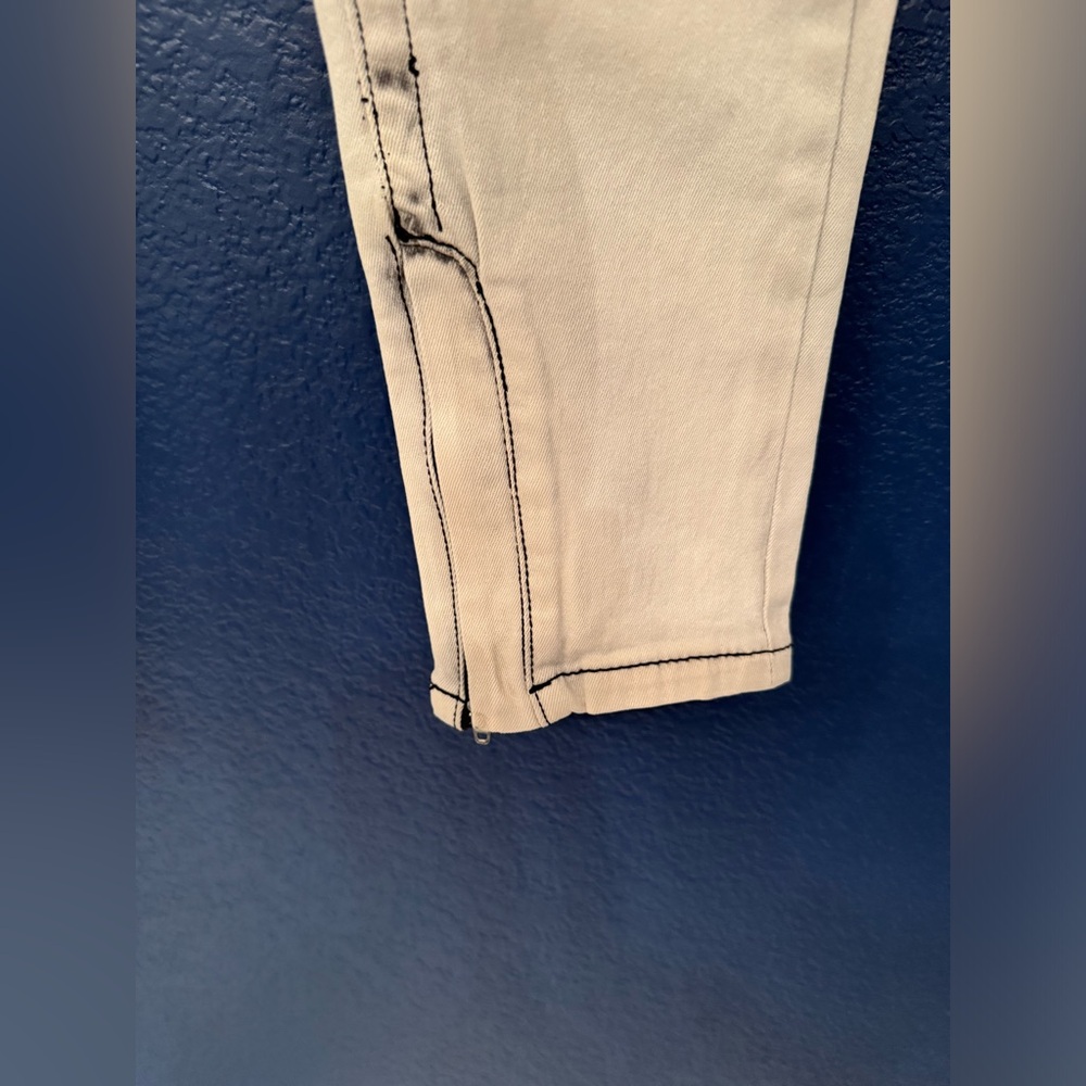 Affliction Women’s White & Black Raquel Womens Bleached Jeans Size 28 - Picture 5 of 14